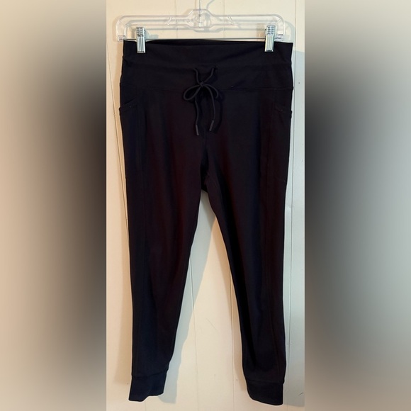 Ladies Spyder Active Black Side Pocket High Rise Jiggers, Size M - Picture 8 of 9